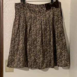 Vintage Cream and Brown Skirt
